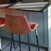 Article 105 : Table et chaise : confort et design chez Aliméo à Charlieu